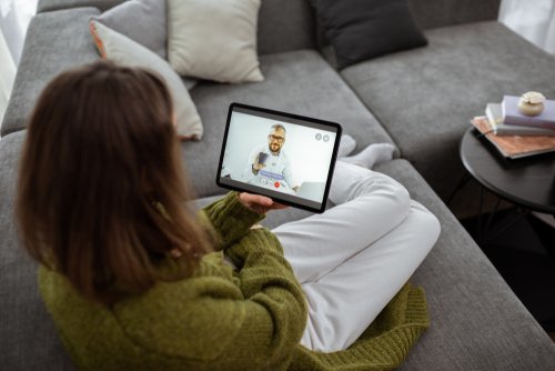 woman using telehealth